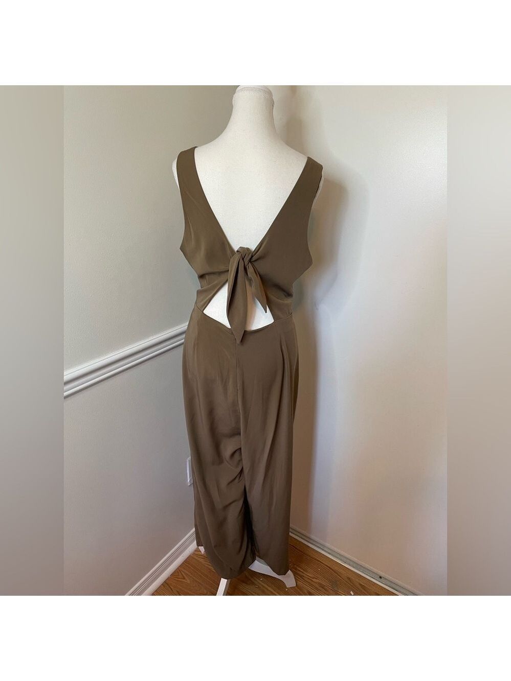 Dynamite Dakota Tie Back Jumpsuit XL - Picture 6 of 15